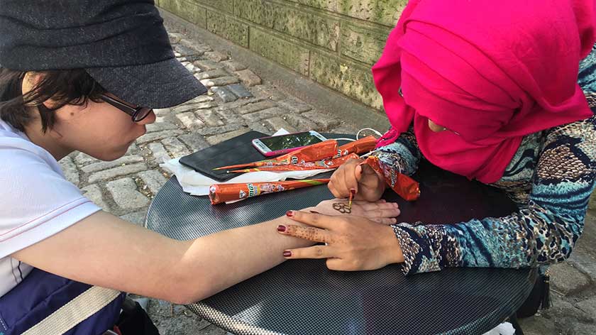 The Woman in the Pink Hijab