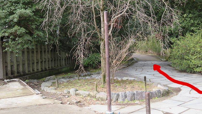 Alternative rear entrance of Yasaka Shrine