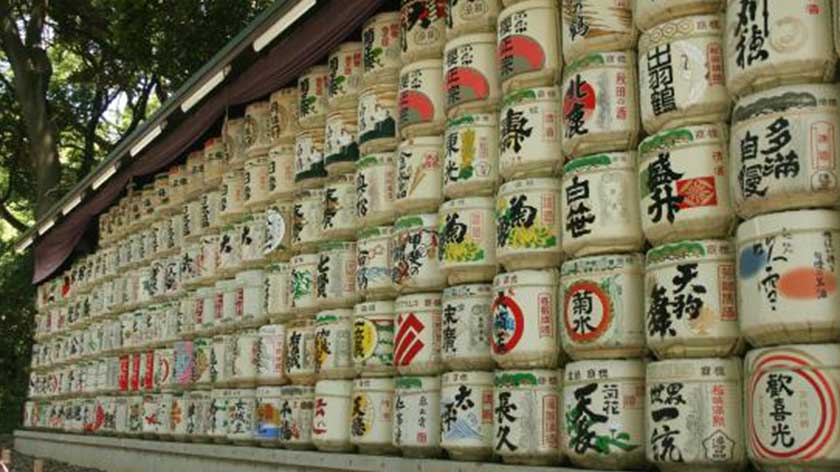 Sake barrels at Meiji Jingu Shrine