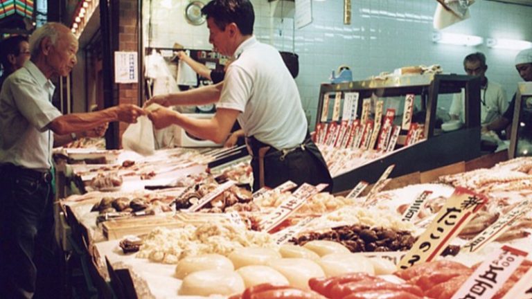 2238 fish shop by ellievanhoutte in nishiki ichiba kyoto 768x432