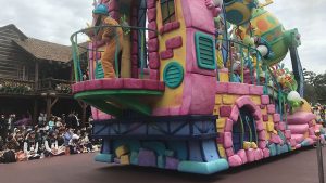 tokyo disneyland parade 300x169