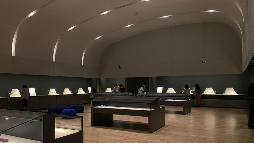 Inside Japanese Sword Museum