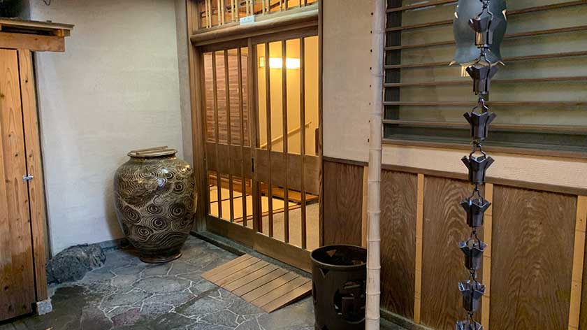 Entrance to Kozeniya's Houden Suite