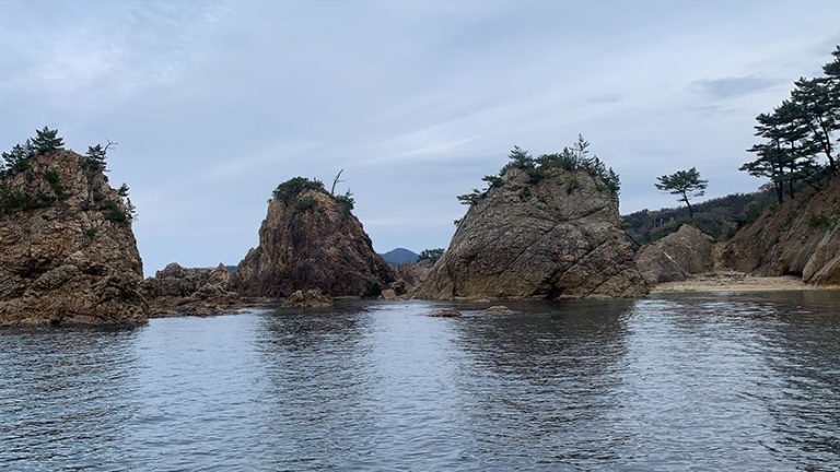 uradome coast island cruise scenery 1 768x432