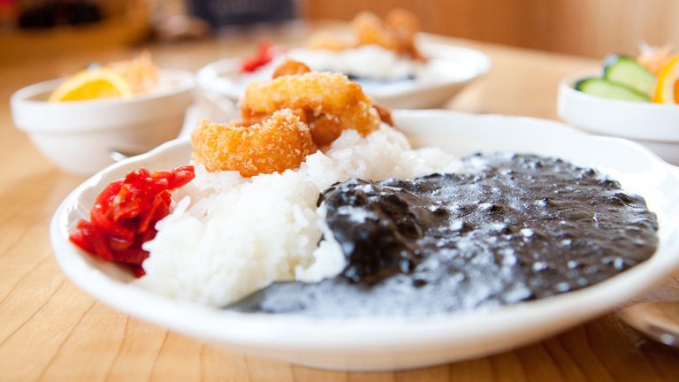 uradome coast island cruise squid ink curry 768x432