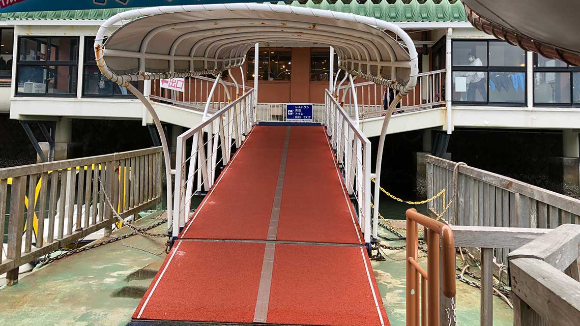 Ramp to floating dock