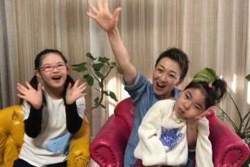 Kirapika Smile Channel Kayo and daughters, Yuna and Emma