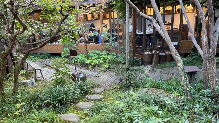 Cafe in Gungendo