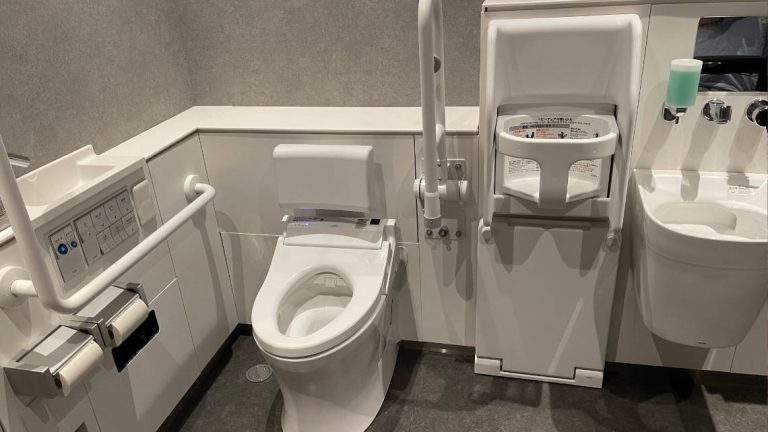 namco floor toilet 768x432