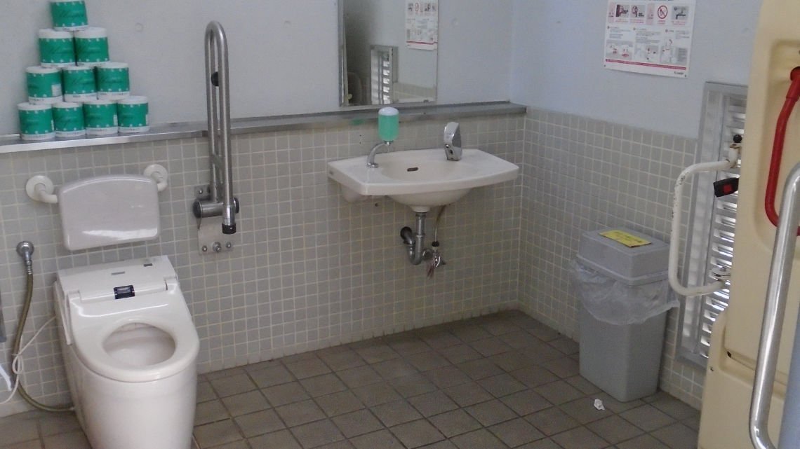 Accessible toilet at Ueno Zoo