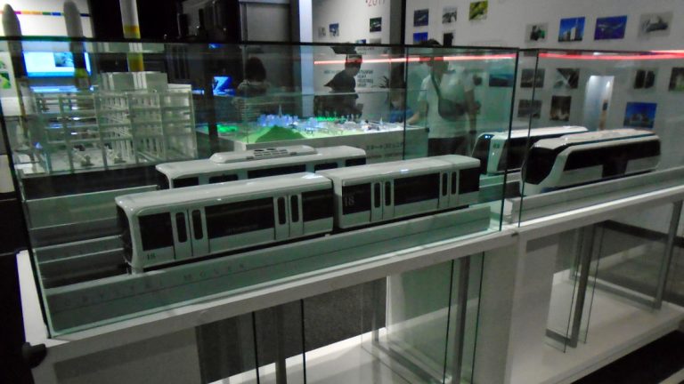 trains 768x432