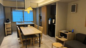 premium two bedroom suite dining 300x169