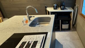 premium two bedroom suite kitchen 300x169