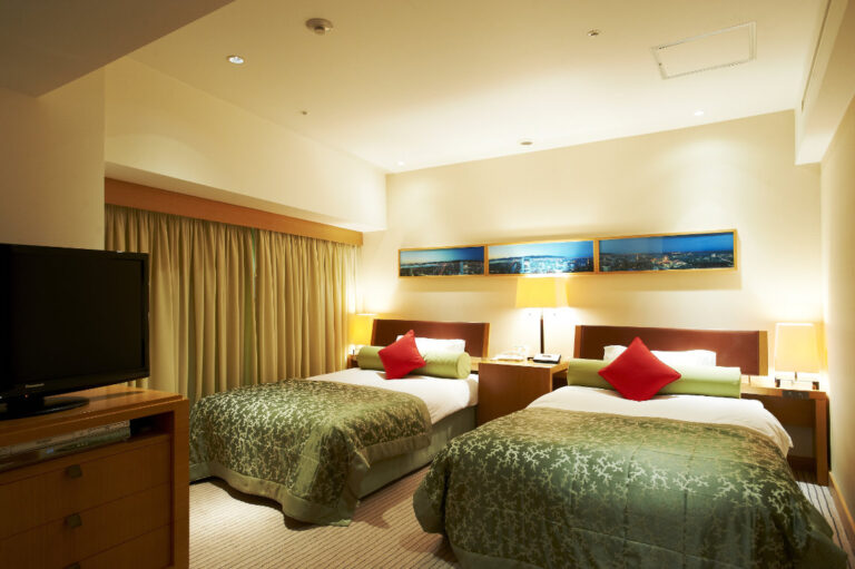 universal delux room 1 768x511