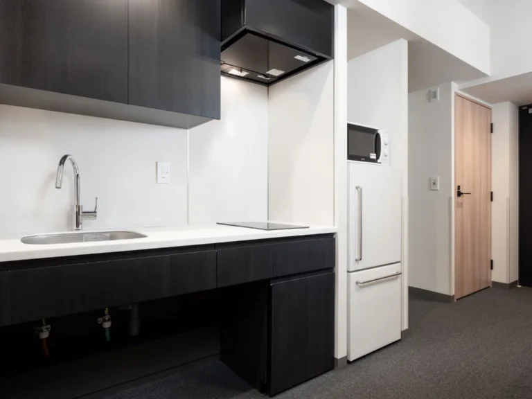 MIMARU Tokyo Kinshicho accessible room TKKC AD4 Kitchen 768x576